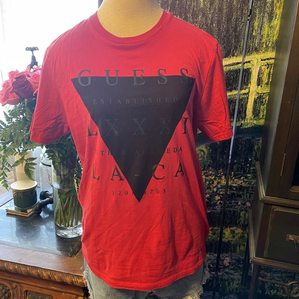 Guess TShirt